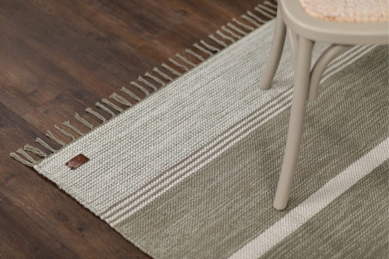 Vindö Matta 160x230 - Olivgrön - Textilier & mattor - Mattor - Modern matta - Friezemattor