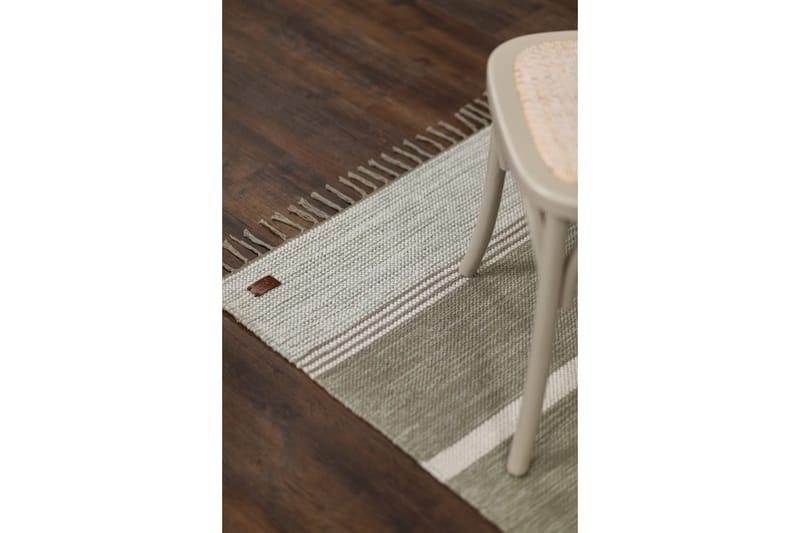 Vindö Matta 160x230 - Olivgrön - Textilier & mattor - Mattor - Modern matta - Friezemattor