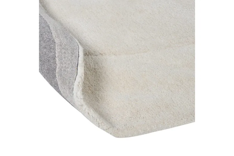 Matta Mitha - Vit - Textilier & mattor - Mattor - Modern matta - Viskosmattor