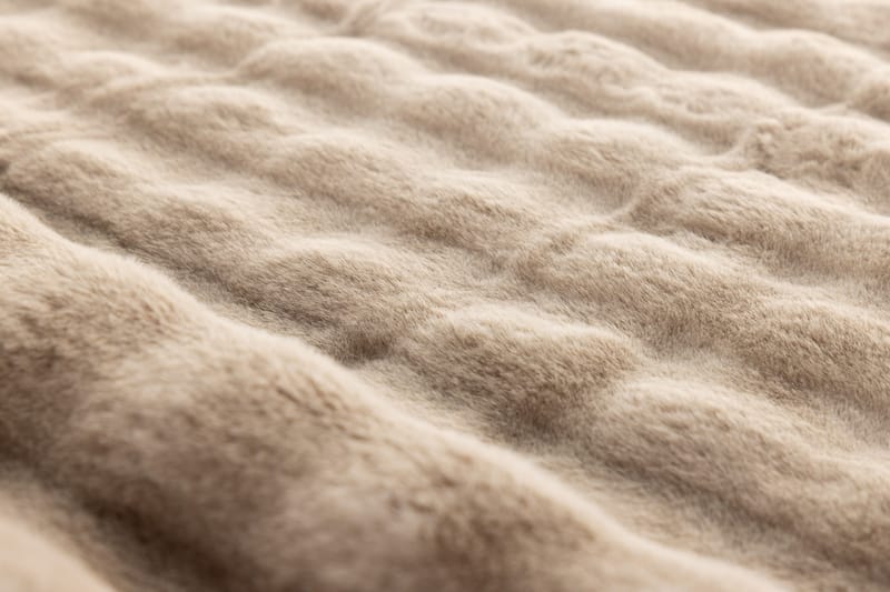 Novis Plastmatta 200x290 cm - Beige - Textilier & mattor - Mattor - Modern matta - Friezemattor