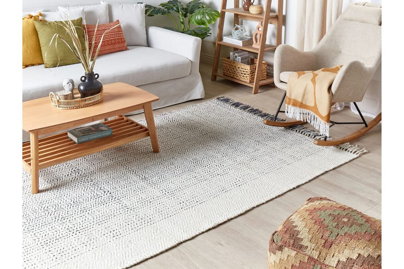 Omerli Ullmatta 160x230 cm - Svart/Vit - Textilier & mattor - Mattor - Modern matta - Ullmattor