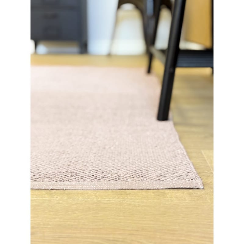 Plastmatta Hilma Plain - 70x200 cm, Rosa - Textilier & mattor - Mattor - Modern matta - Friezemattor