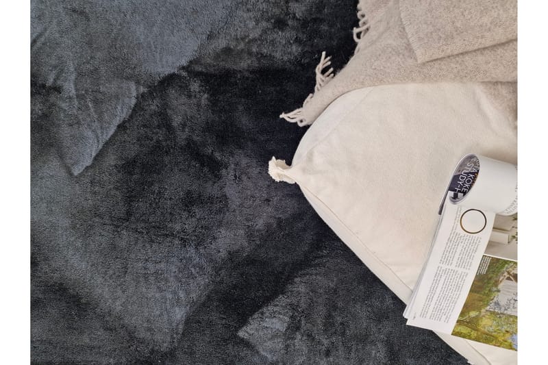 Cozy Ryamatta 120 cm Rund - Svart - Textilier & mattor - Mattor - Modern matta - Ryamattor