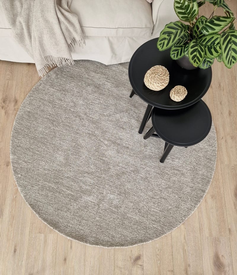 Feel Matta 120 cm - Linne - Textilier & mattor - Mattor - Modern matta - Ryamattor