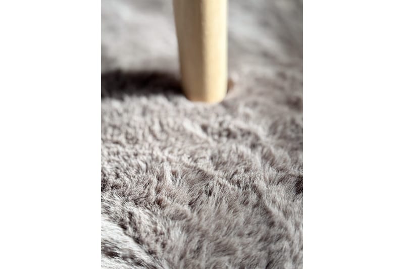 Heaven Ryamatta Antracit rund 120 - Antracit - Textilier & mattor - Mattor - Modern matta - Ryamattor