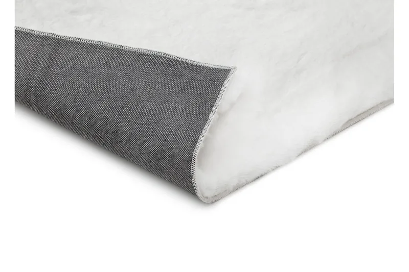 Heaven Ryamatta Vit 120*170 - Vit - Textilier & mattor - Mattor - Modern matta - Ryamattor