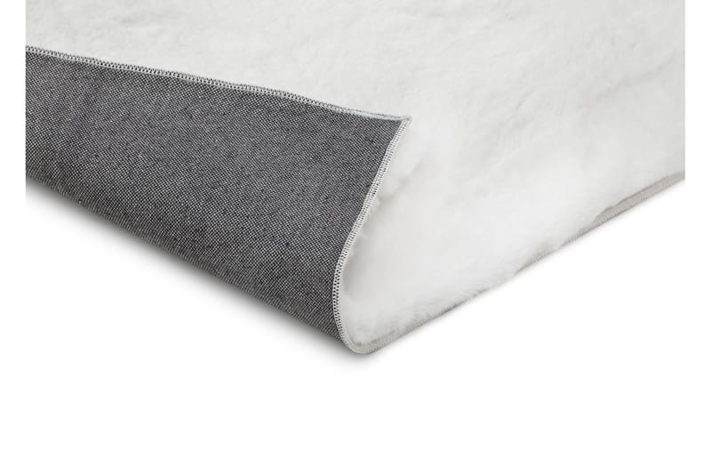 Heaven Ryamatta Vit 120*170 - Vit - Textilier & mattor - Mattor - Modern matta - Ryamattor