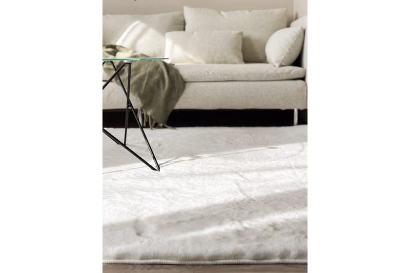 Heaven Ryamatta Vit 120*170 - Vit - Textilier & mattor - Mattor - Modern matta - Ryamattor