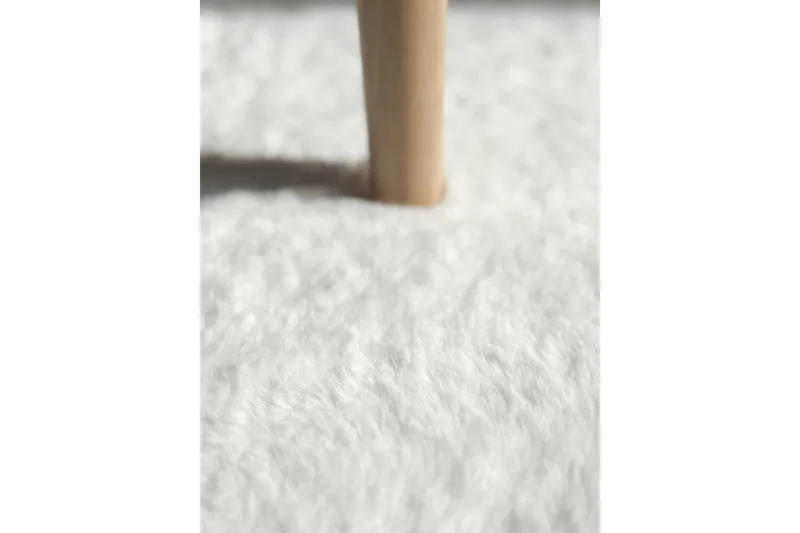 Heaven Ryamatta Vit 120*170 - Vit - Textilier & mattor - Mattor - Modern matta - Ryamattor