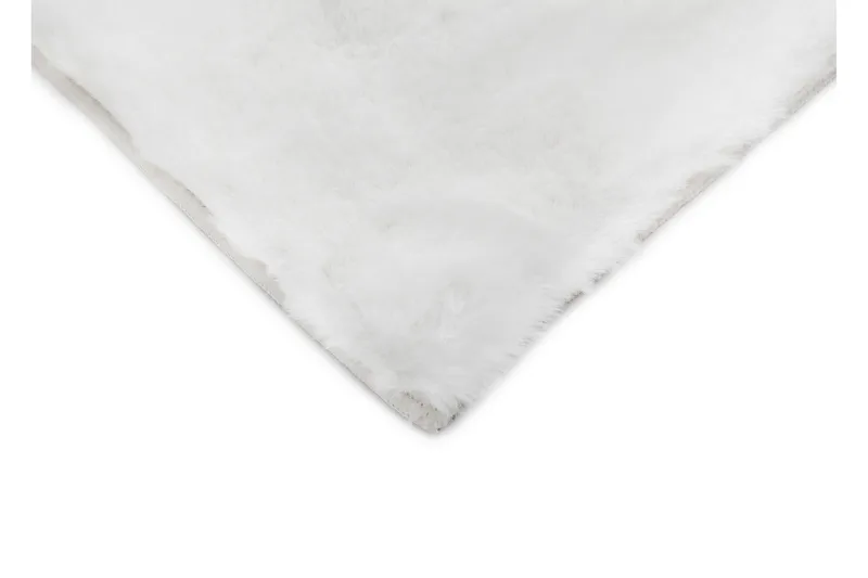 Heaven Ryamatta Vit 60*120 - Vit - Textilier & mattor - Mattor - Modern matta - Ryamattor