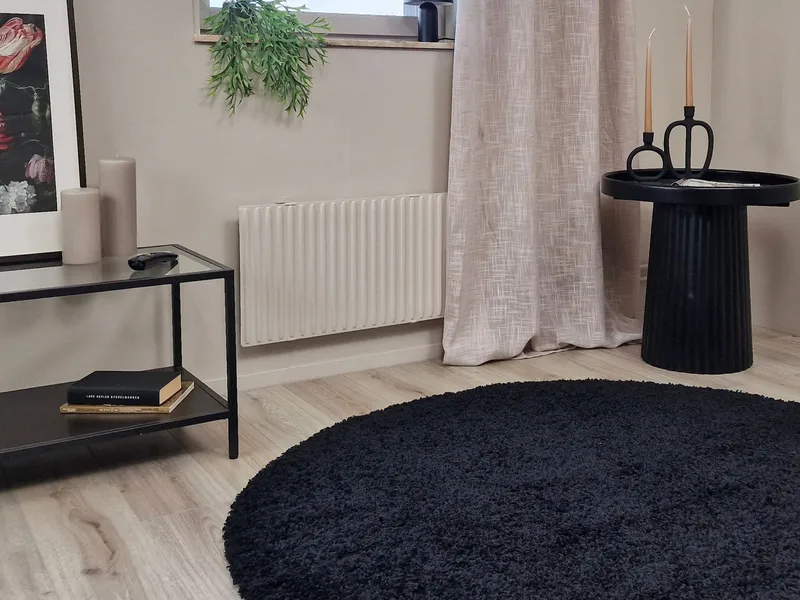 Lounge Ryamatta 200 cm Rund - Svart - Textilier & mattor - Mattor - Modern matta - Ryamattor
