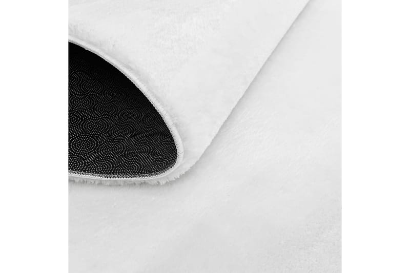 Nirvana Ryamatta 140x200 cm White - Ryamattor