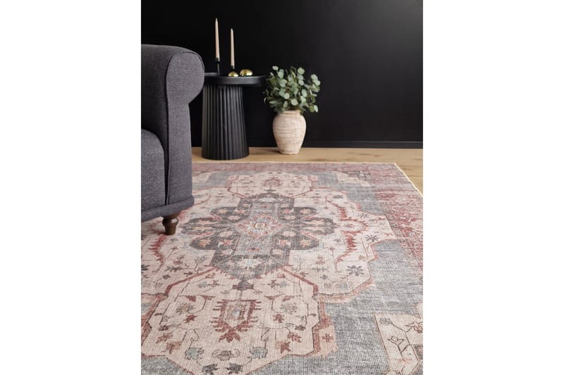 Saveh Wiltonmatta 160x230 cm Rektangulär - Flerfärgad - Textilier & mattor - Mattor - Modern matta - Friezemattor