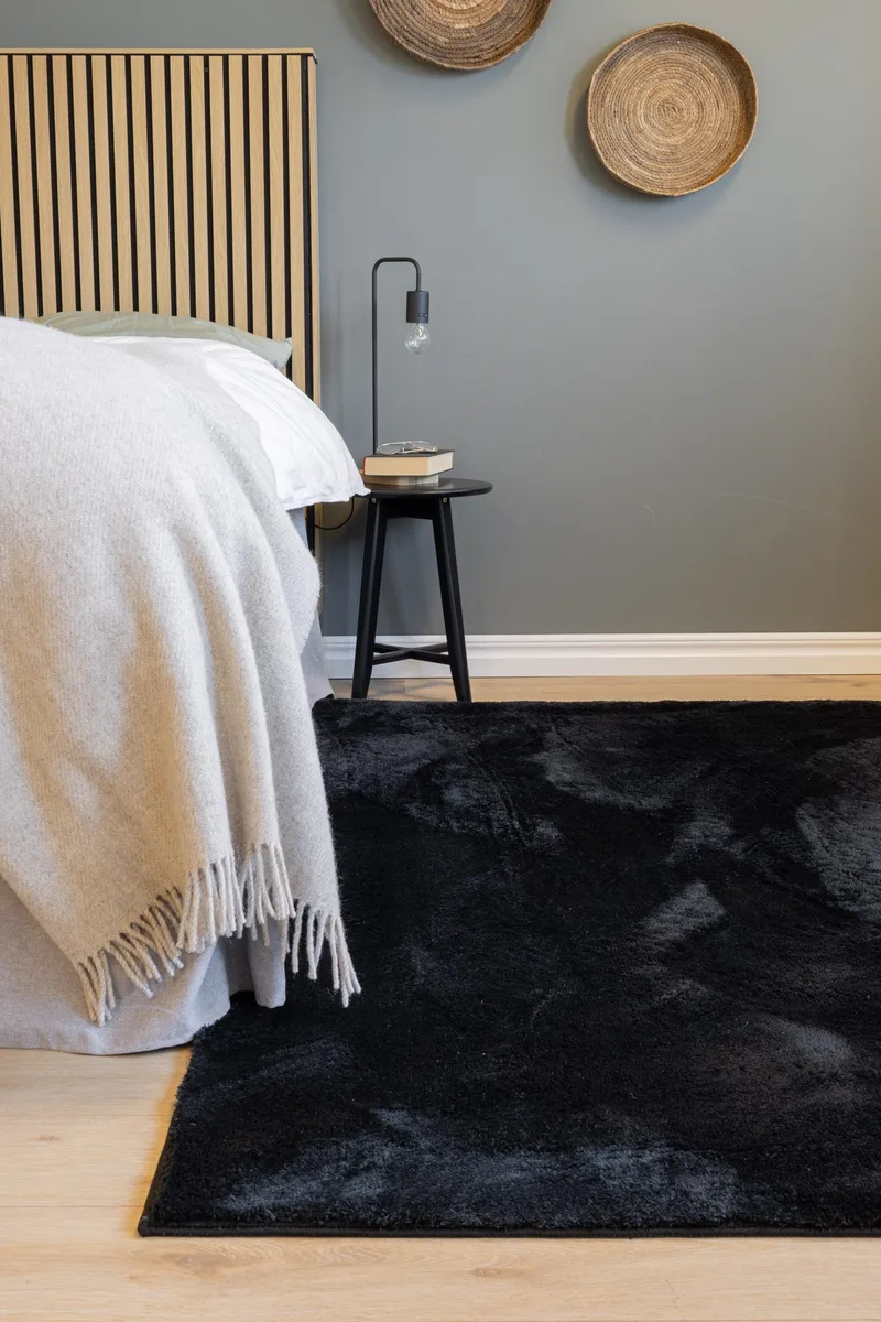 Cozy Ryamatta 200x290 cm Rektangulär - Svart - Textilier & mattor - Mattor - Modern matta - Ryamattor