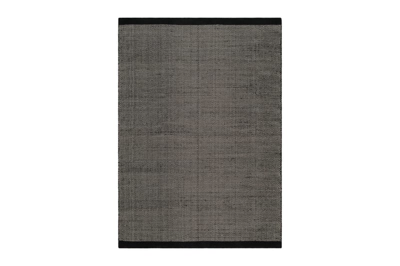 Torsby Ullmatta 240x340 cm Rektangulär - Svart - Textilier & mattor - Mattor - Modern matta - Ullmattor