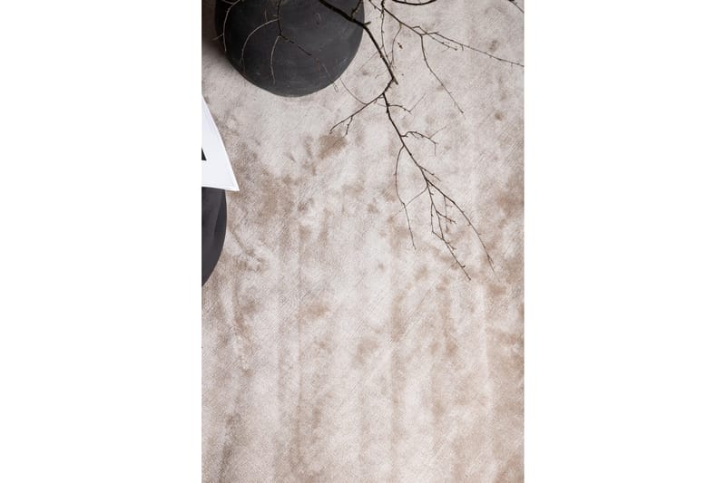 Indra Viskosmatta 200 - Beige - Textilier & mattor - Mattor - Modern matta - Viskosmattor