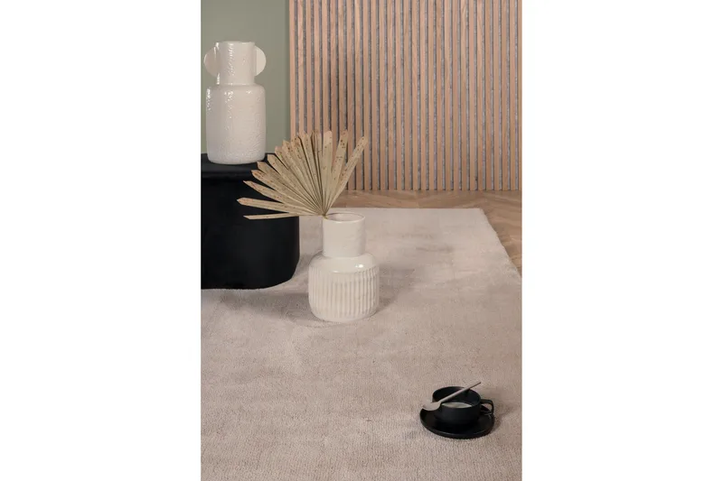 Undra Viskos-look Matta 200x300 - Beige - Textilier & mattor - Mattor - Modern matta - Viskosmattor