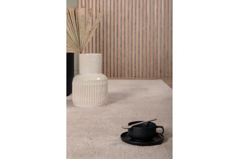 Undra Viskos-look Matta 250x350 - Beige - Textilier & mattor - Mattor - Modern matta - Viskosmattor