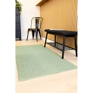 Plastmatta Hilma Plain - 150x220 cm, Grön - Textilier & mattor - Mattor - Modern matta - Friezemattor