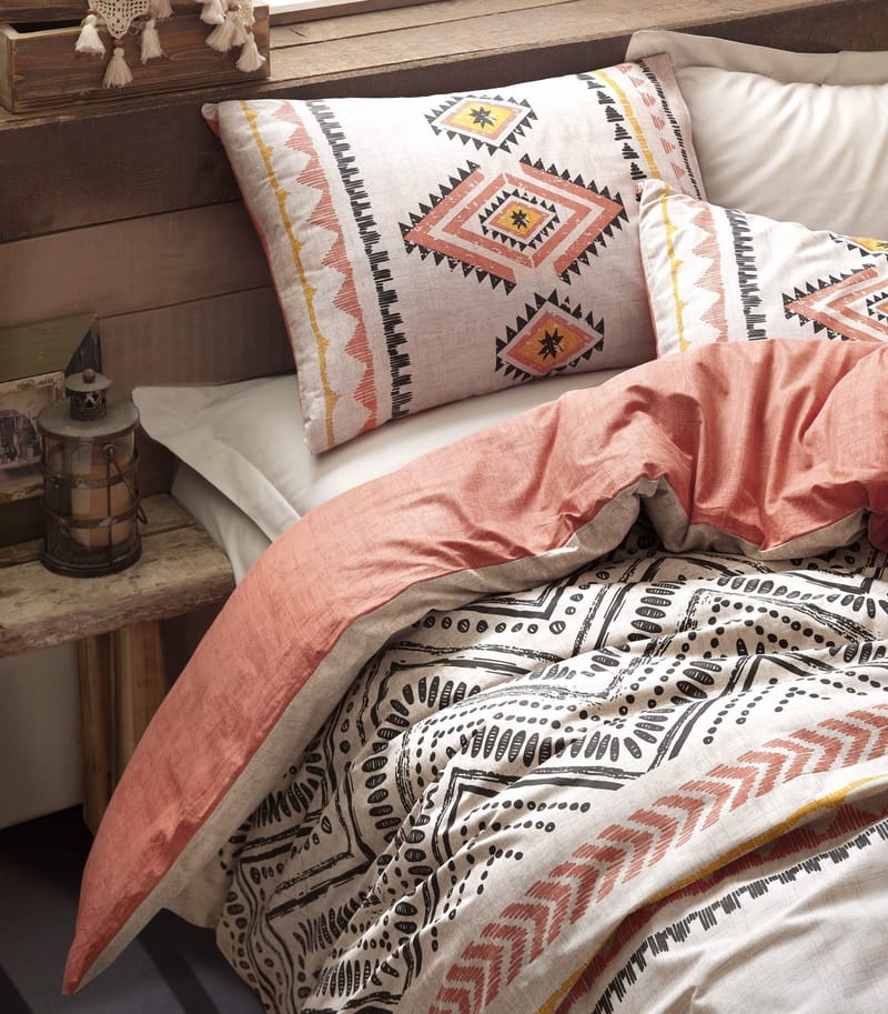 Botswana Bäddset 140x200 cm - Tegelröd Gul Vit Svart - Textilier & mattor - Sängkläder - Bäddset & påslakanset