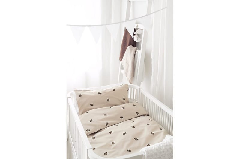 Påslakanset till Spjälsäng 2-Dels Humla Sand - Textilier & mattor - Sängkläder - Bäddset & påslakanset