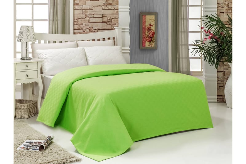 BELLA CARINE BY ESIL HOME Överkast 160x240 Grön - Sängkläder - Överkast dubbelsäng - Överkast
