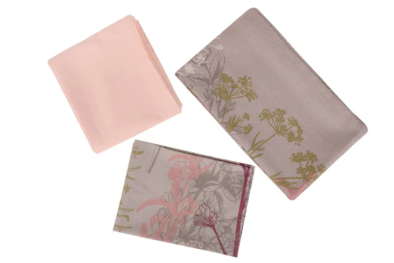 Eponj Home Överkast Dubbelt 200x235+Lakan+2 Kuddfodral - Beige/Röd/Rosa/Grön - Textilier & mattor - Sängkläder - Överkast