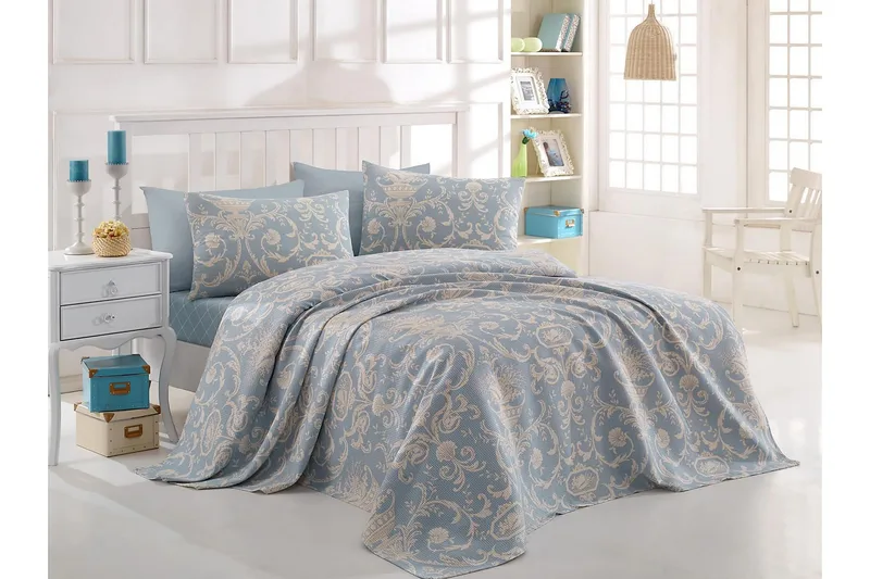 Eponj Home Överkast Dubbelt 200x235+Lakan+2 Kuddfodral - Blå/Vit - Textilier & mattor - Sängkläder - Bäddset & påslakanset