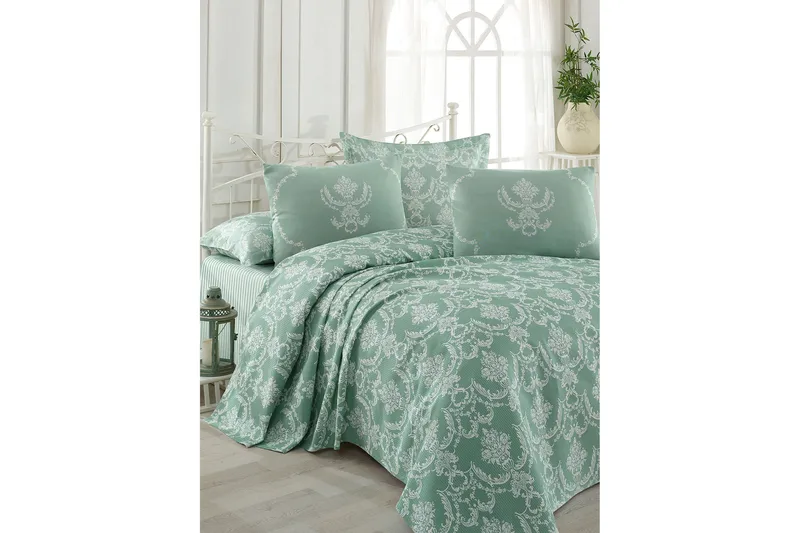 Eponj Home Överkast Dubbelt 200x235+Lakan+2 Kuddfodral - Grön/Vit - Textilier & mattor - Sängkläder - Överkast