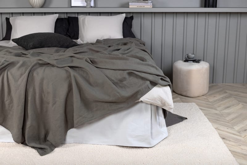 Milo Överkast 260x260 cm - Ljusgrå - Textilier & mattor - Sängkläder - Överkast