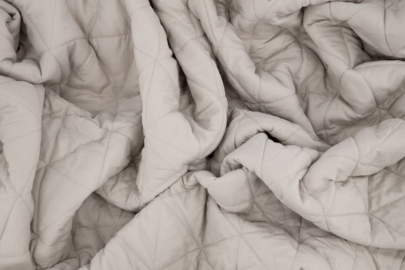 Nilla Överkast 150x250 cm - Beige - Textilier & mattor - Sängkläder - Överkast