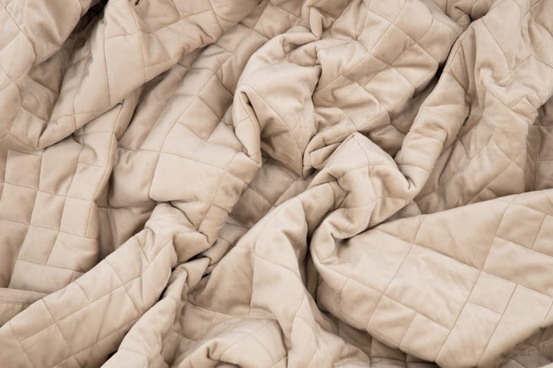 Jilly Överkast 80x260 cm - Beige - Textilier & mattor - Sängkläder - Överkast