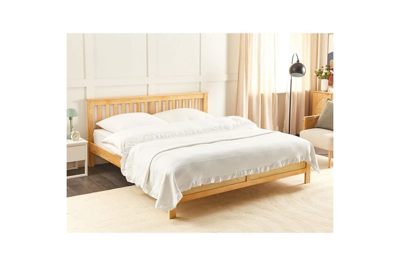 Sängöverkast Hatton Vit, 240x220 cm - Vit, 240x220 cm - Textilier & mattor - Sängkläder - Överkast