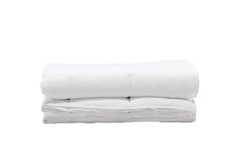 Selma Duvet, Vit
