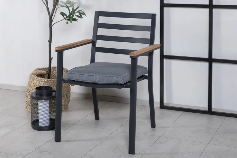 Brasilia Karmstol Utomhus Stapelbar - Svart - Utemöbler - Balkong - Balkongmöbler - Balkongstolar