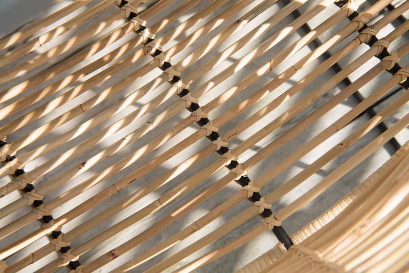 Liljearp Matstol Utomhus Natur - Hillerstorp - Utemöbler - Balkong - Balkongmöbler - Balkongstolar