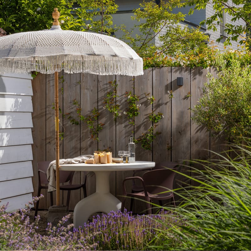 Matstol Bent Utomhus - Lila/Brun - Utemöbler - Balkong - Balkongmöbler - Balkongstolar