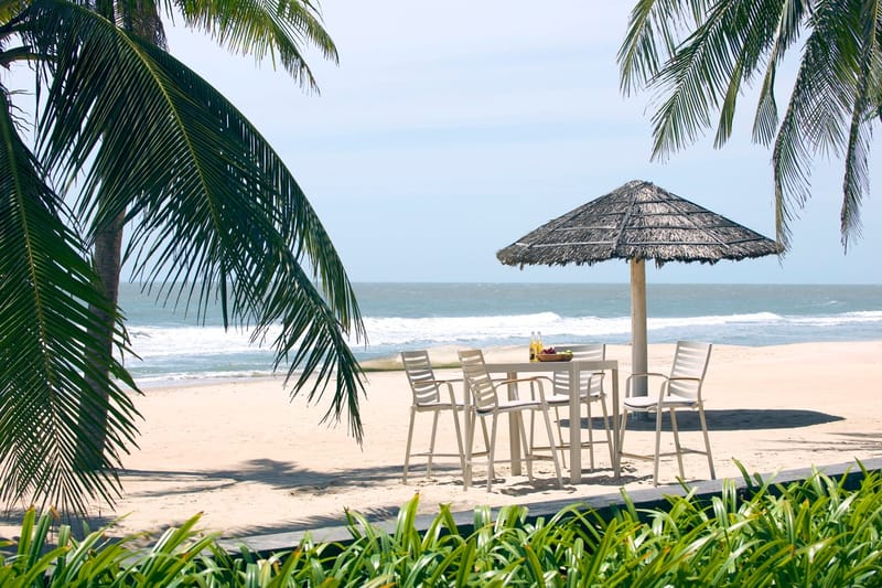 Utomhus barset Portals barbord + 4 barstolar - ljus ecru/korallsand - Utemöbler - Utestolar & fåtöljer - Barstol utomhus