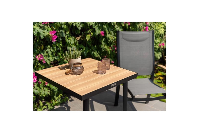 Utomhusmöbelgrupp Lifestyle Garden Panama 2x stapelbarfotölj & bistro bord - Utemöbler - Balkong - Balkongmöbler - Balkonggrupper