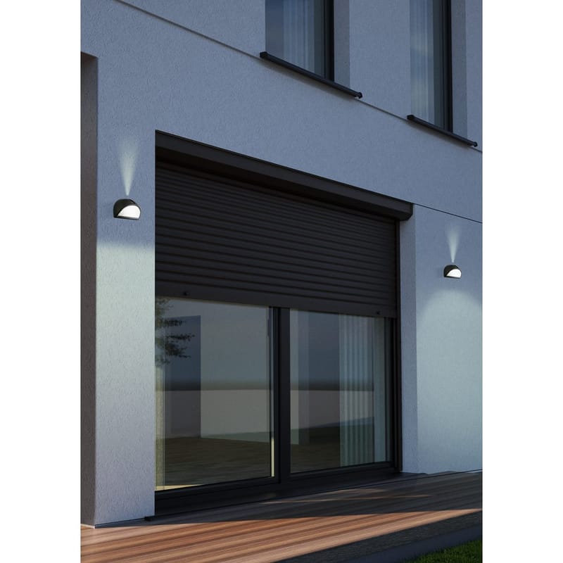 Utvändig vägglampa Onja - Svart - Utemöbler - Balkong - Balkongbelysning