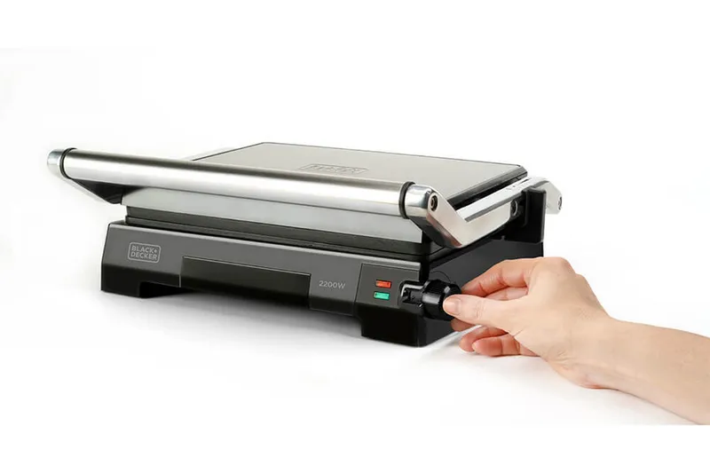 Bordsgrill Black+Decker Temp Control 2200W Borstat Stål - Grå - Utemöbler - Grillar & matlagning utomhus - Övriga grillar - Bordsgrill