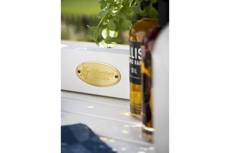 Hillerstorp Läckö Utekök med Vask + Arbetsbänk - Vit - Utemöbler - Grillar & matlagning utomhus - Utekök