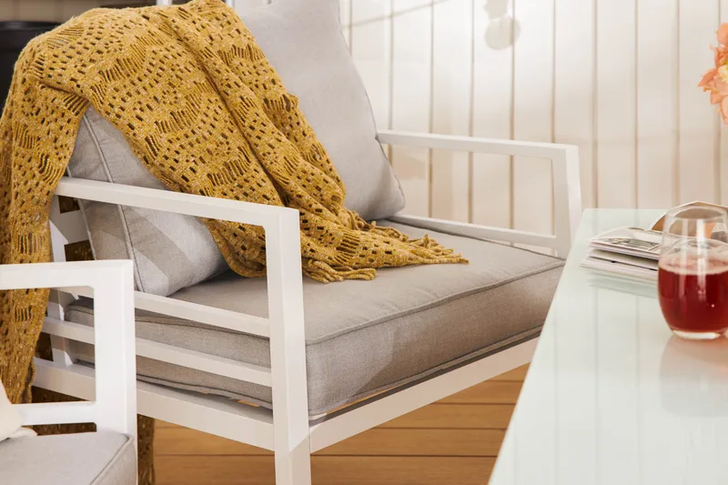 Ariany Soffgrupp - Vit / Gråa dynor - Utemöbler - Utegrupp - Loungegrupp