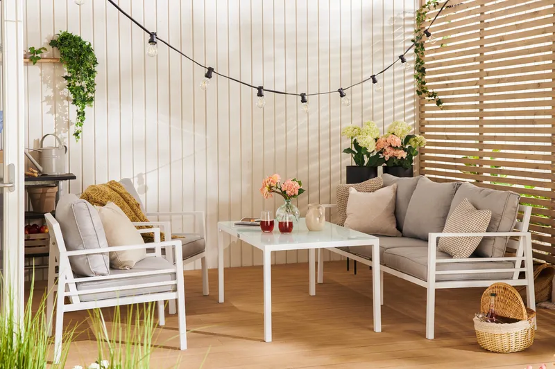 Ariany Soffgrupp - Vit / Gråa dynor - Utemöbler - Utegrupp - Loungegrupp