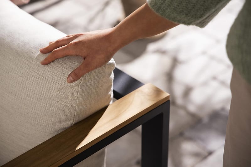 Aspvik Loungegrupp - Svart / Beiga dynor - Utemöbler - Utegrupp - Loungegrupp