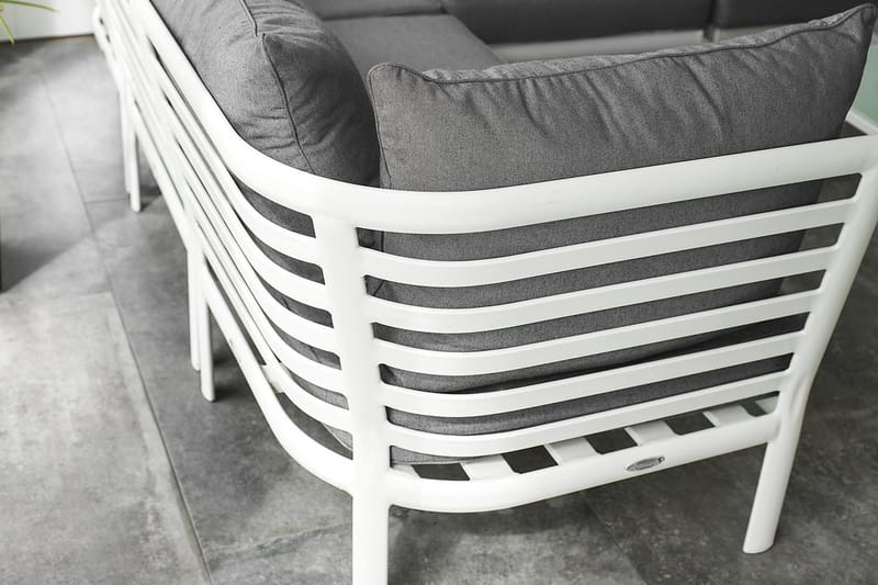 Hillerstorp Lidnäs Utesoffa utan dynor - Vit - Utemöbler - Utegrupp - Loungegrupp