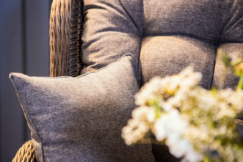 Marcus Soffgrupp 2-sits Ink. Fåtöljer - Brun / Gråa dynor - Utemöbler - Utegrupp - Loungegrupp