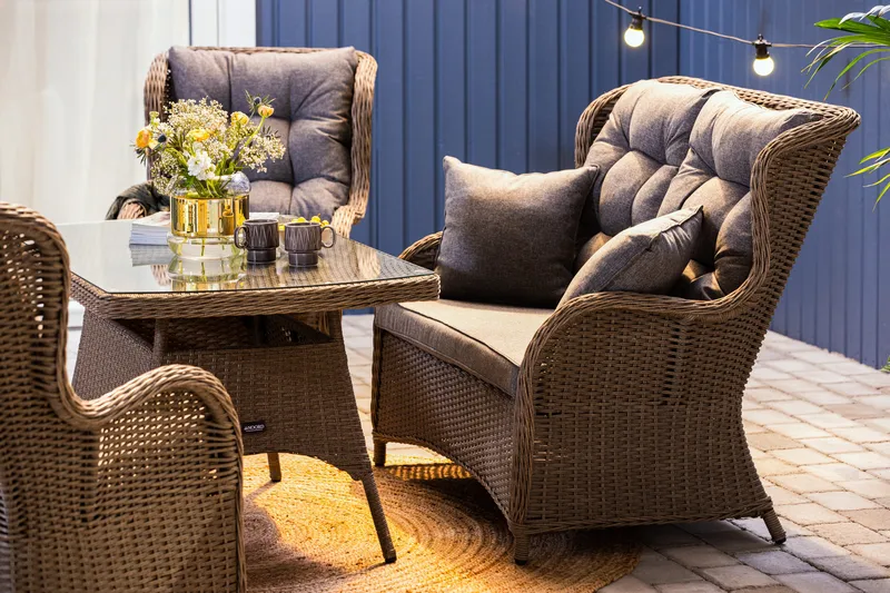 Marcus Soffgrupp 2-sits Ink. Fåtöljer - Brun / Gråa dynor - Utemöbler - Utegrupp - Loungegrupp