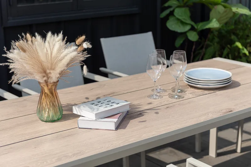 Matgrupp för utomhusbruk Urbanite 205 cm 8 karmstolar - grå - Utemöbler - Utegrupp - Matgrupper utomhus