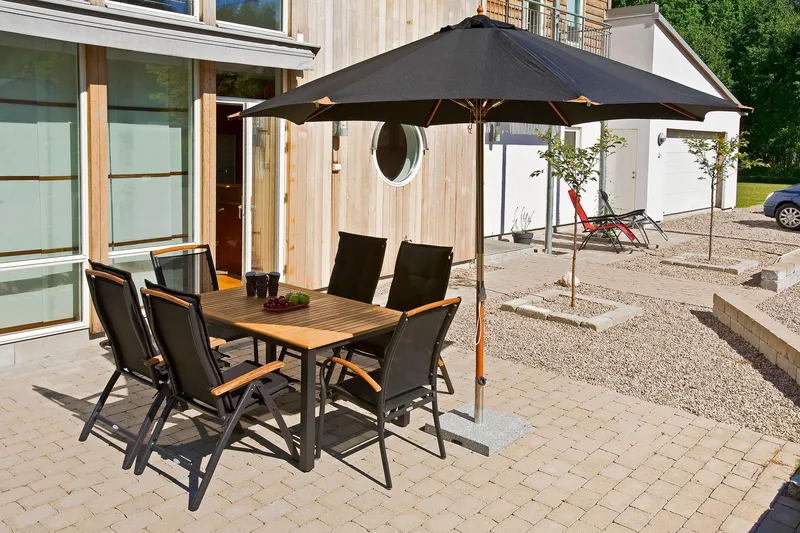Hillerstorp Nydala Matgrupp 96x150-200 + 6 Karmstolar - Teak/Svart - Utemöbler - Utegrupp - Matgrupper utomhus